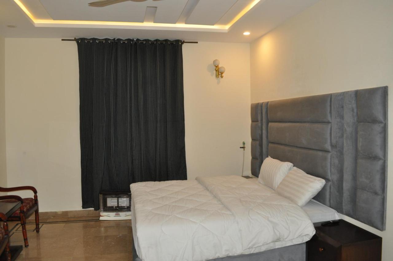 Hayat Grand Guest House Islamabad Ngoại thất bức ảnh