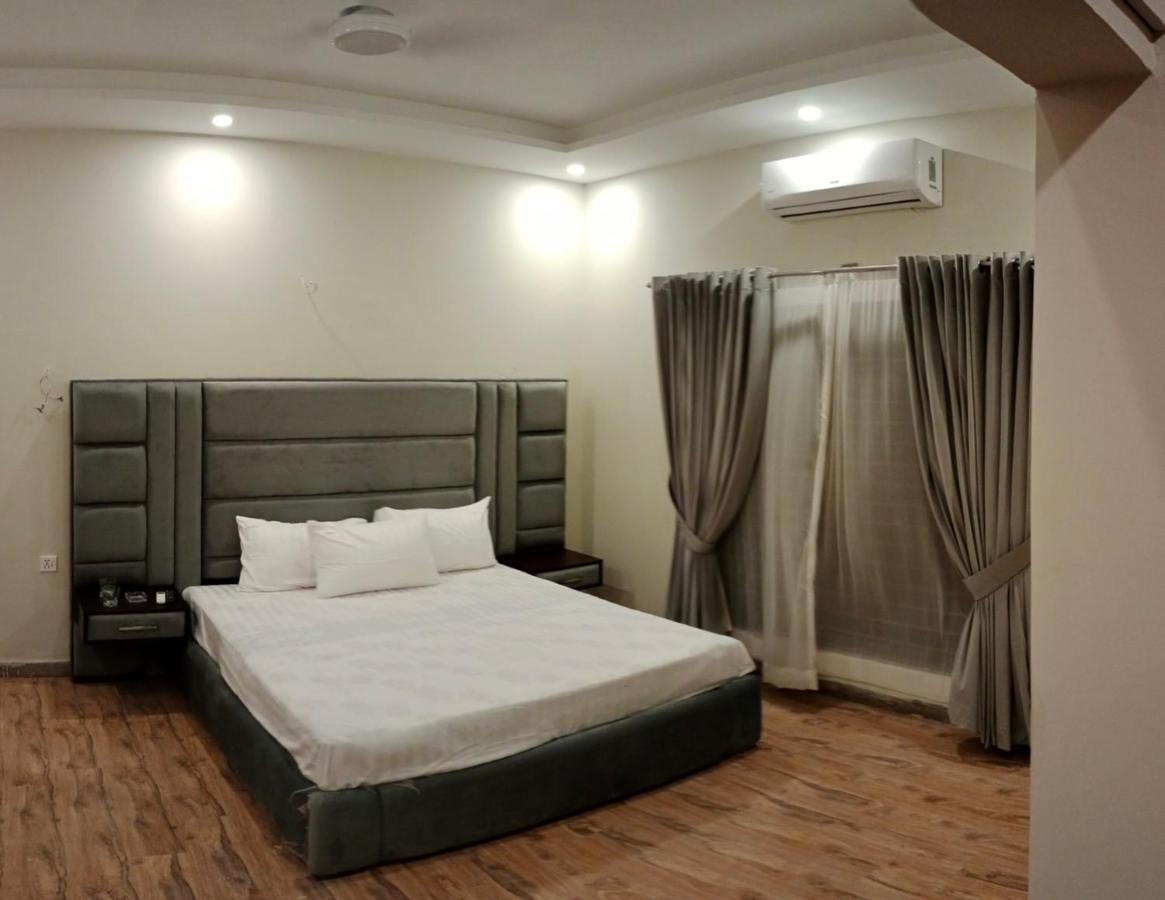 Hayat Grand Guest House Islamabad Ngoại thất bức ảnh