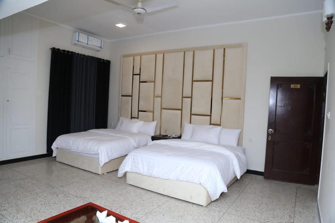 Hayat Grand Guest House Islamabad Ngoại thất bức ảnh