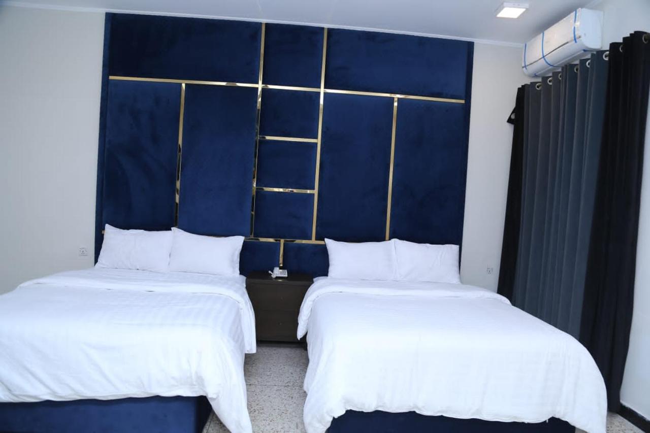 Hayat Grand Guest House Islamabad Ngoại thất bức ảnh