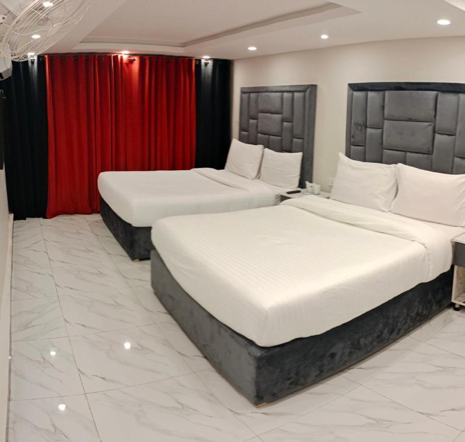 Hayat Grand Guest House Islamabad Ngoại thất bức ảnh