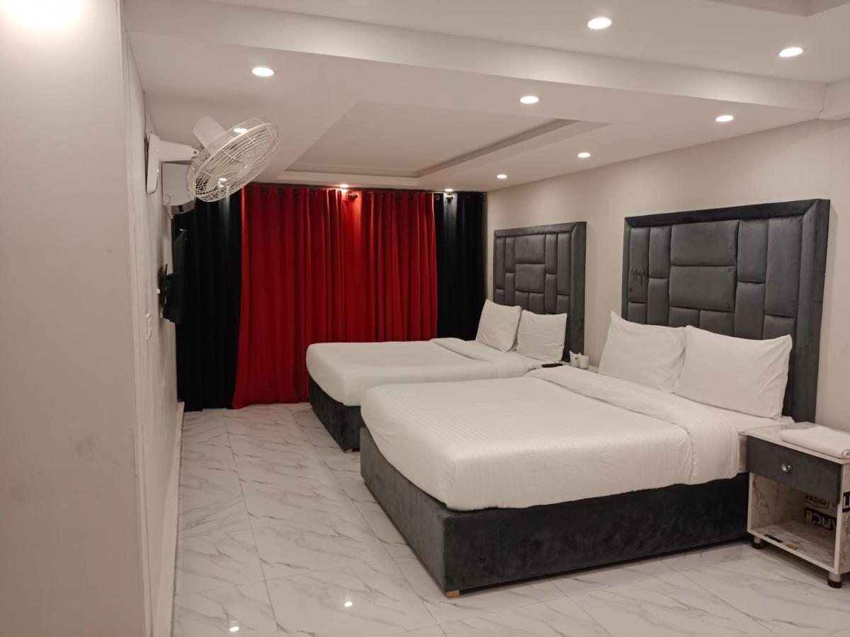 Hayat Grand Guest House Islamabad Ngoại thất bức ảnh